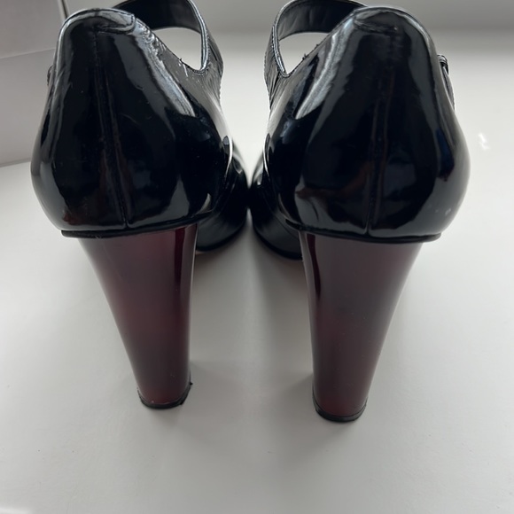 Nine West MJ Heels - Picture 5 of 10